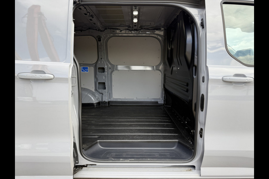 Ford E-Transit Custom 65 kWh 218PK Elektrisch 344km WLTP 2300kg Trekvermogen BEV Snelladen Stoelverwarming LED Cruise Control Camera Carplay Parkeersensoren v+a