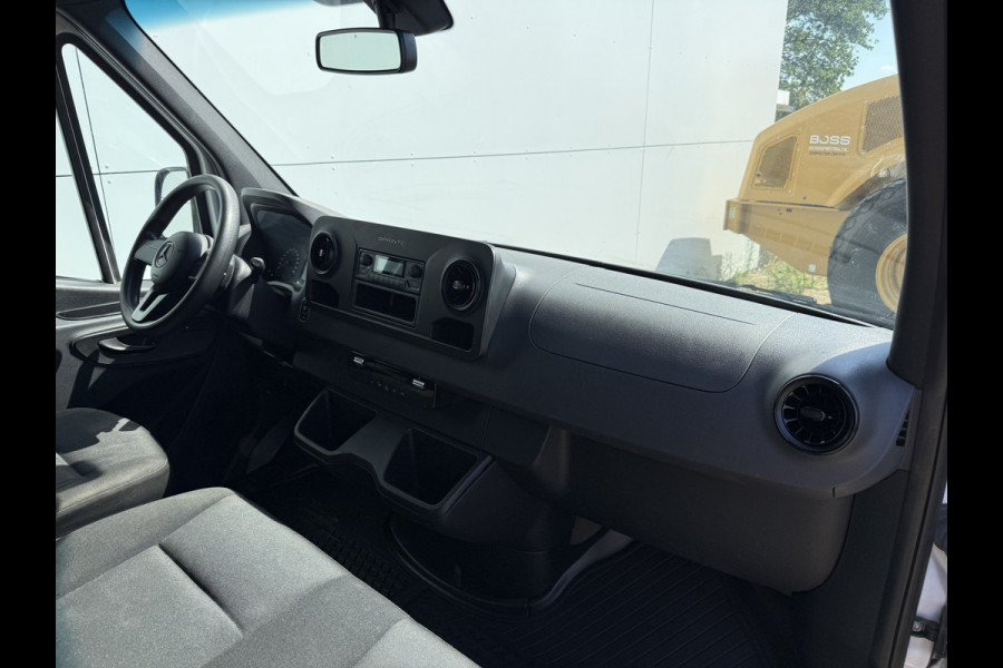 Mercedes-Benz eSprinter 312 55kWh L2H2 Elektrisch 168km WLTP 80kw Snelladen Climate Control