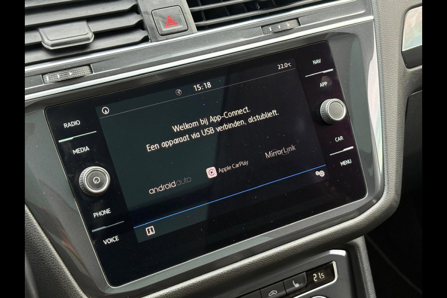 Volkswagen Tiguan Allspace 1.5 TSI PANO/19INCH-R-LINE/VIRTUAL/CARPLAY/KEYLESS/LEDER