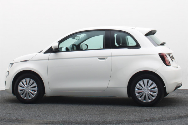 Fiat 500E Icon 42 kWh SOH 95,6%, Virtual Cockpit, Apple Carplay, Lane Assist, Climate
