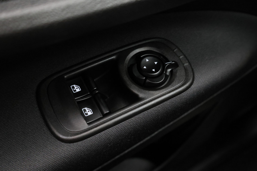 Fiat 500E Icon 42 kWh SOH 95,6%, Virtual Cockpit, Apple Carplay, Lane Assist, Climate