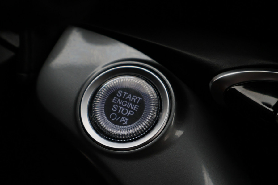 Fiat 500E Icon 42 kWh SOH 95,6%, Virtual Cockpit, Apple Carplay, Lane Assist, Climate
