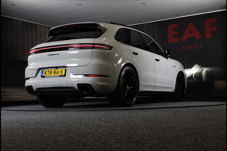 Porsche Cayenne 3.0 S E-Hybrid / 520 Pk / Head Up / 4W Sturing / Acc / Sport Design / Luchtvering / Sport Chrono / Open Pano / 22