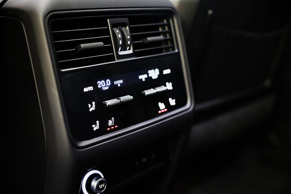 Porsche Cayenne 3.0 S E-Hybrid / 520 Pk / Head Up / 4W Sturing / Acc / Sport Design / Luchtvering / Sport Chrono / Open Pano / 22