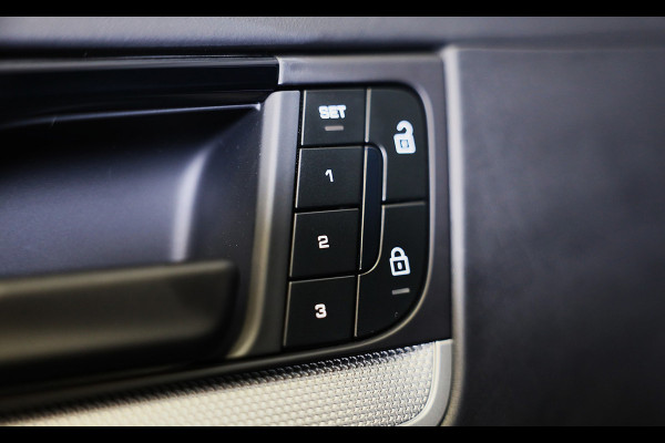 Porsche Cayenne 3.0 S E-Hybrid / 520 Pk / Head Up / 4W Sturing / Acc / Sport Design / Luchtvering / Sport Chrono / Open Pano / 22