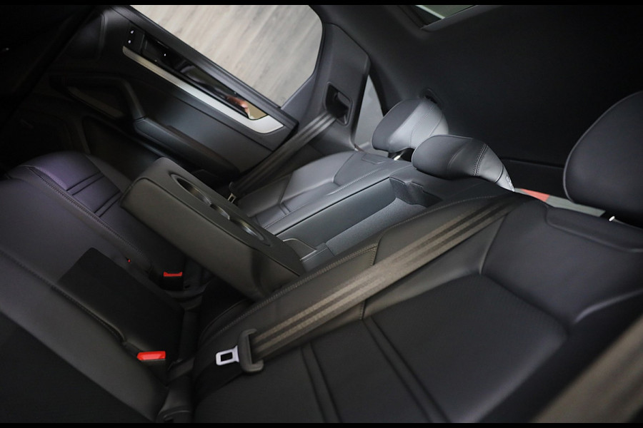 Porsche Cayenne 3.0 S E-Hybrid / 520 Pk / Head Up / 4W Sturing / Acc / Sport Design / Luchtvering / Sport Chrono / Open Pano / 22