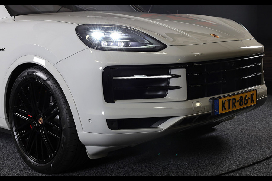 Porsche Cayenne 3.0 S E-Hybrid / 520 Pk / Head Up / 4W Sturing / Acc / Sport Design / Luchtvering / Sport Chrono / Open Pano / 22