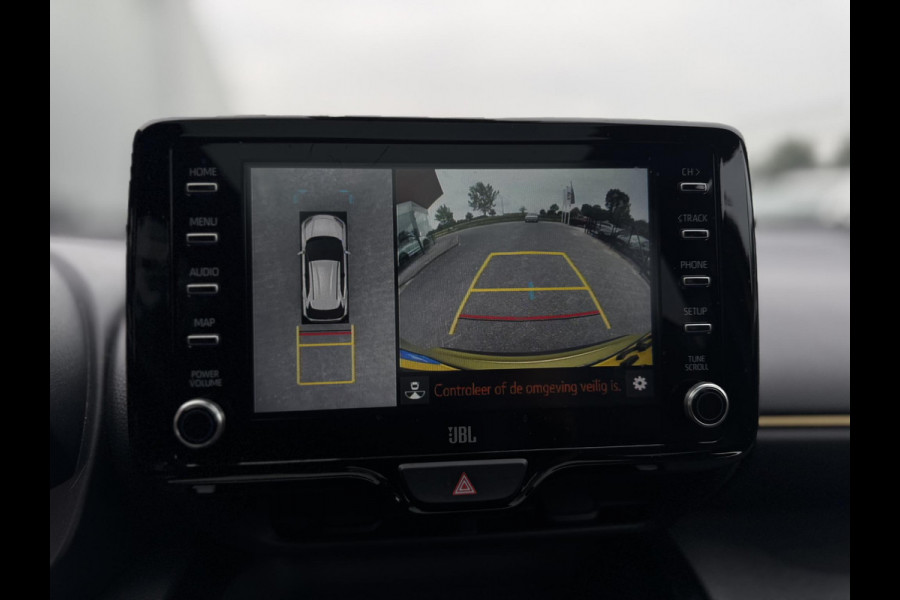 Toyota Yaris Cross 1.5 Hybrid Executive | Trekhaak | Leder | Pano | Blindspot | Full LED | 360 Cam |