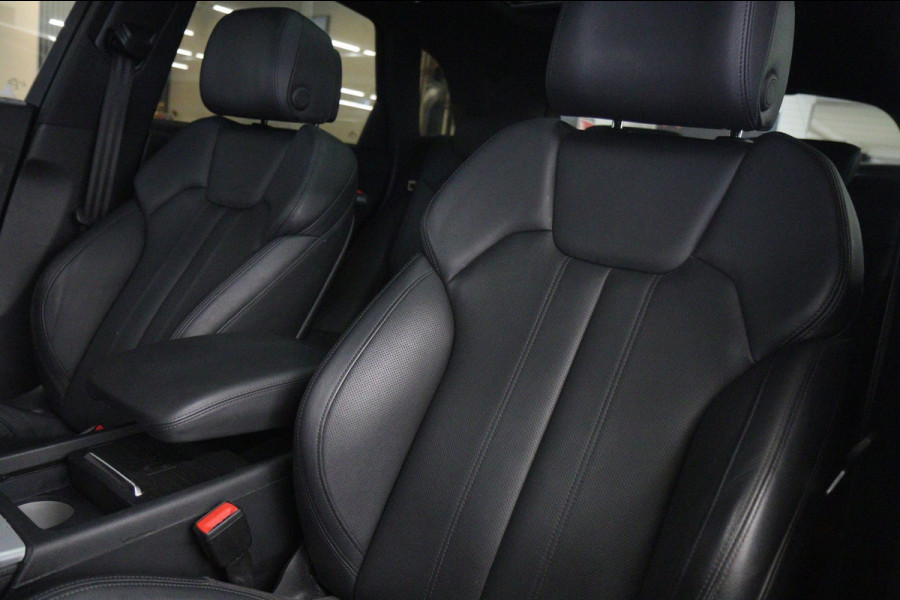 Audi Q5 55 TFSI e quattro Competition /PANO/SFEER/MEM/CAM/ACC/VOL