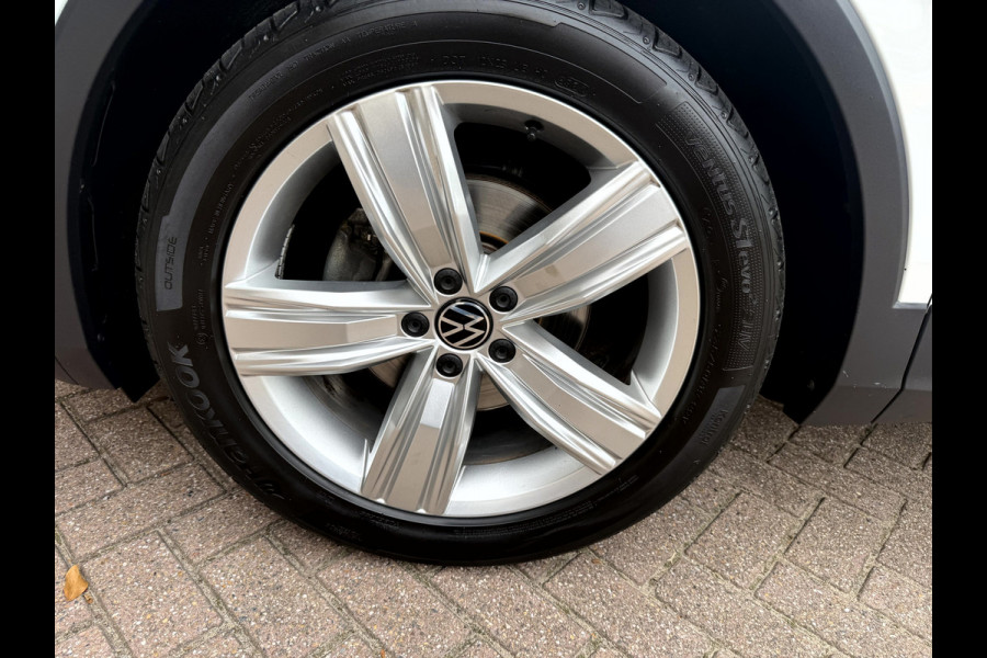 Volkswagen Tiguan 1.5 TSI ACT 150pk Business Camera, Trekhaak, Virt.Dash