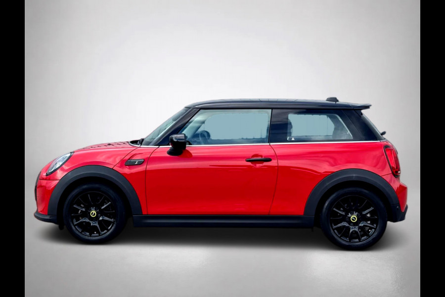 MINI Mini MINI Yours 33 kWh (NL-auto, 1e Eig, BTW, Camera, Carplay, Climate Con, Navi, Parkeersensor, Etc)