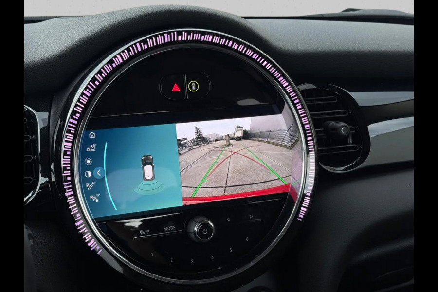 MINI Mini MINI Yours 33 kWh (NL-auto, 1e Eig, BTW, Camera, Carplay, Climate Con, Navi, Parkeersensor, Etc)