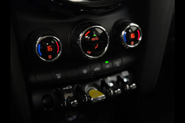MINI Mini MINI Yours 33 kWh (NL-auto, 1e Eig, BTW, Camera, Carplay, Climate Con, Navi, Parkeersensor, Etc)