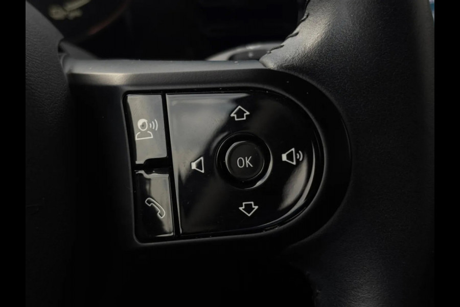 MINI Mini MINI Yours 33 kWh (NL-auto, 1e Eig, BTW, Camera, Carplay, Climate Con, Navi, Parkeersensor, Etc)