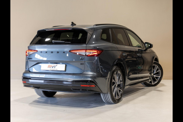 Škoda ENYAQ iV 60 Founders Edition Black Sportline / 179pk / Panorama dak / Achteruitrij camera / Memory stoelen /
