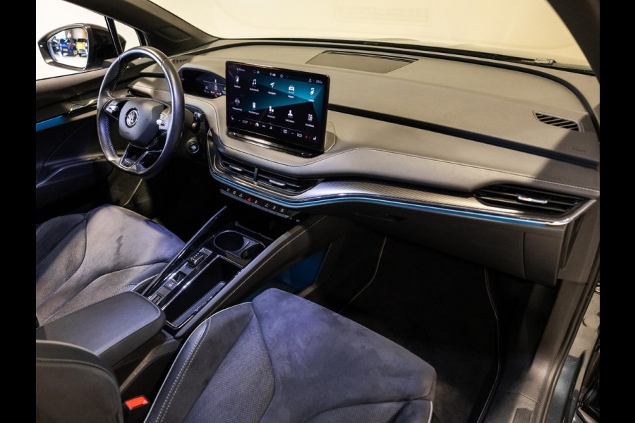 Škoda ENYAQ iV 60 Founders Edition Black Sportline / 179pk / Panorama dak / Achteruitrij camera / Memory stoelen /