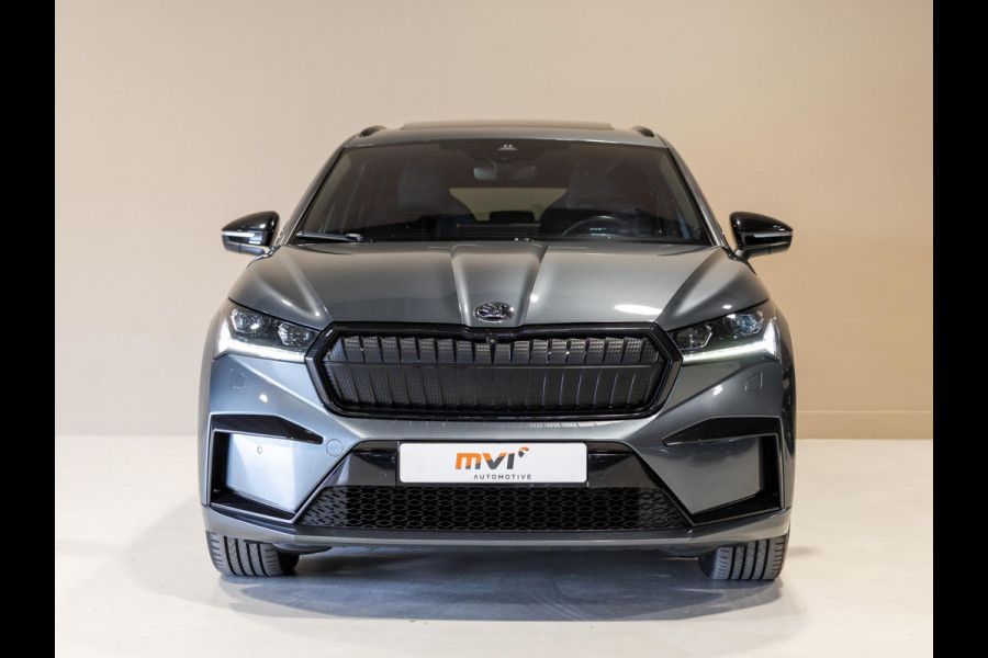Škoda ENYAQ iV 60 Founders Edition Black Sportline / 179pk / Panorama dak / Achteruitrij camera / Memory stoelen /