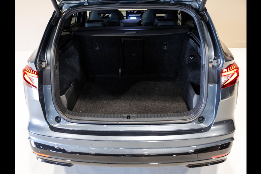 Škoda ENYAQ iV 60 Founders Edition Black Sportline / 179pk / Panorama dak / Achteruitrij camera / Memory stoelen /