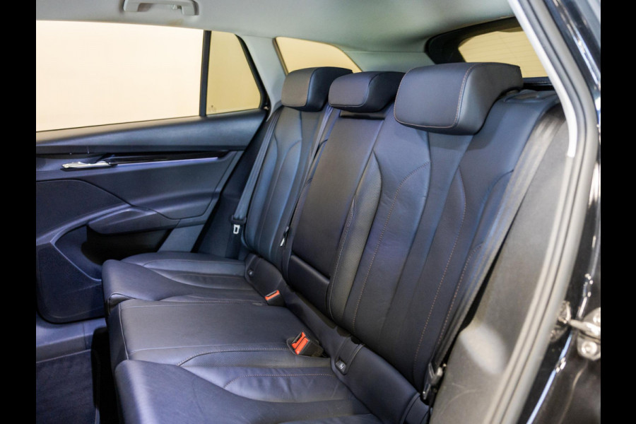Škoda ENYAQ iV 80 SOH 94% / 204pk / Trekhaak / Dodehoek herkenning / Leder /