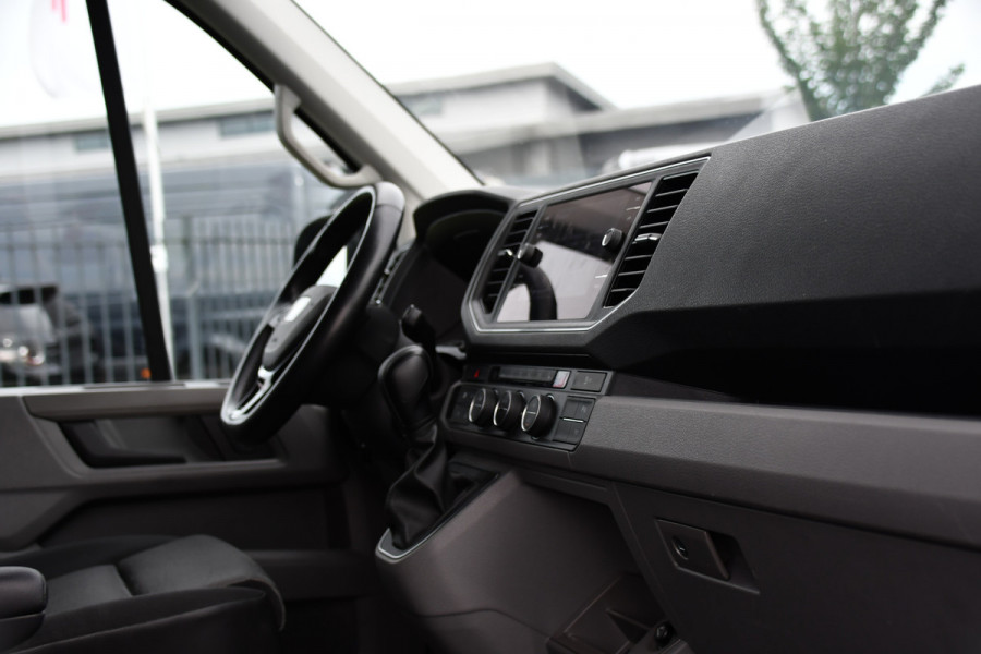 MAN TGE 3.180 35 2.0 L3H2 PB Edition Full Options! Adaptieve Cruise, Camera, Carplay, LED, 177pk, Automaat, Stoelverwarming, Multimedia, Geveerde stoel, Uniek!