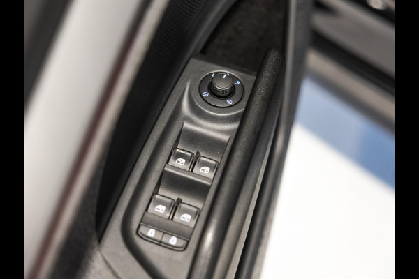 Škoda ENYAQ iV 80 / 204pk / Trekhaak / Panorama dak / Head-up display /