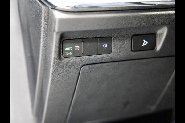 Škoda ENYAQ iV 80 / 204pk / Trekhaak / Panorama dak / Head-up display /