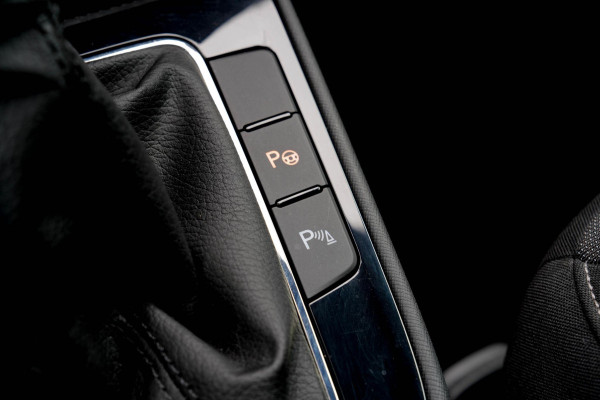 Škoda Fabia 1.0 TSI Business Edition | Automaat | Carplay | Camera