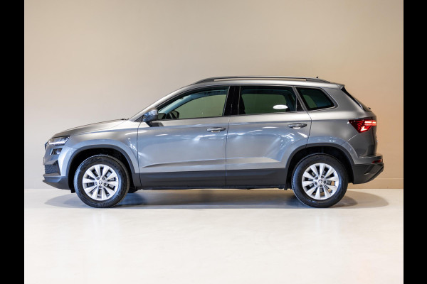 Škoda Karoq 1.5 TSI ACT Business Edition / 150pk / Achteruitrij camera / Adaptieve cruise control / Automatische klimaatregeling /