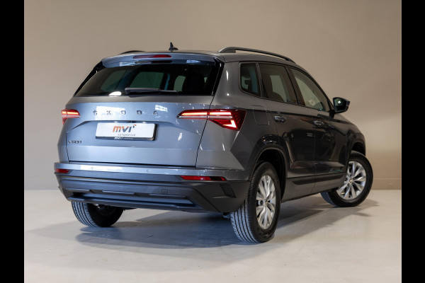 Škoda Karoq 1.5 TSI ACT Business Edition / 150pk / Achteruitrij camera / Adaptieve cruise control / Automatische klimaatregeling /