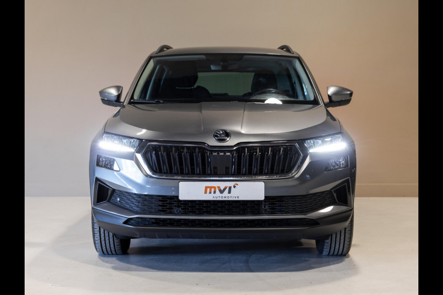 Škoda Karoq 1.5 TSI ACT Business Edition / 150pk / Achteruitrij camera / Adaptieve cruise control / Automatische klimaatregeling /