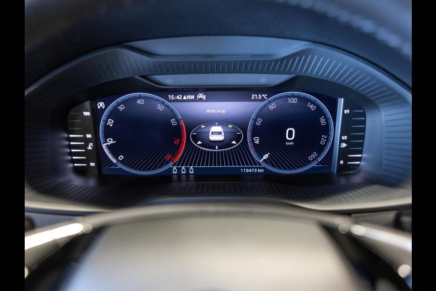 Škoda Karoq 1.5 TSI ACT Business Edition / 150pk / Achteruitrij camera / Adaptieve cruise control / Automatische klimaatregeling /
