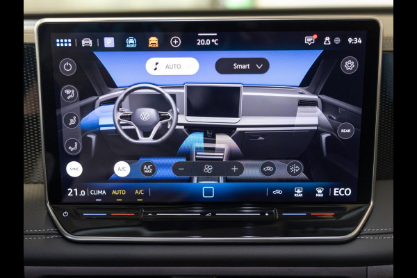 Volkswagen Tiguan 1.5 eHybrid Life Edition / 204pk / SoH 100% / Achteruitrij camera / Dodehoek herkenning / CarPlay /