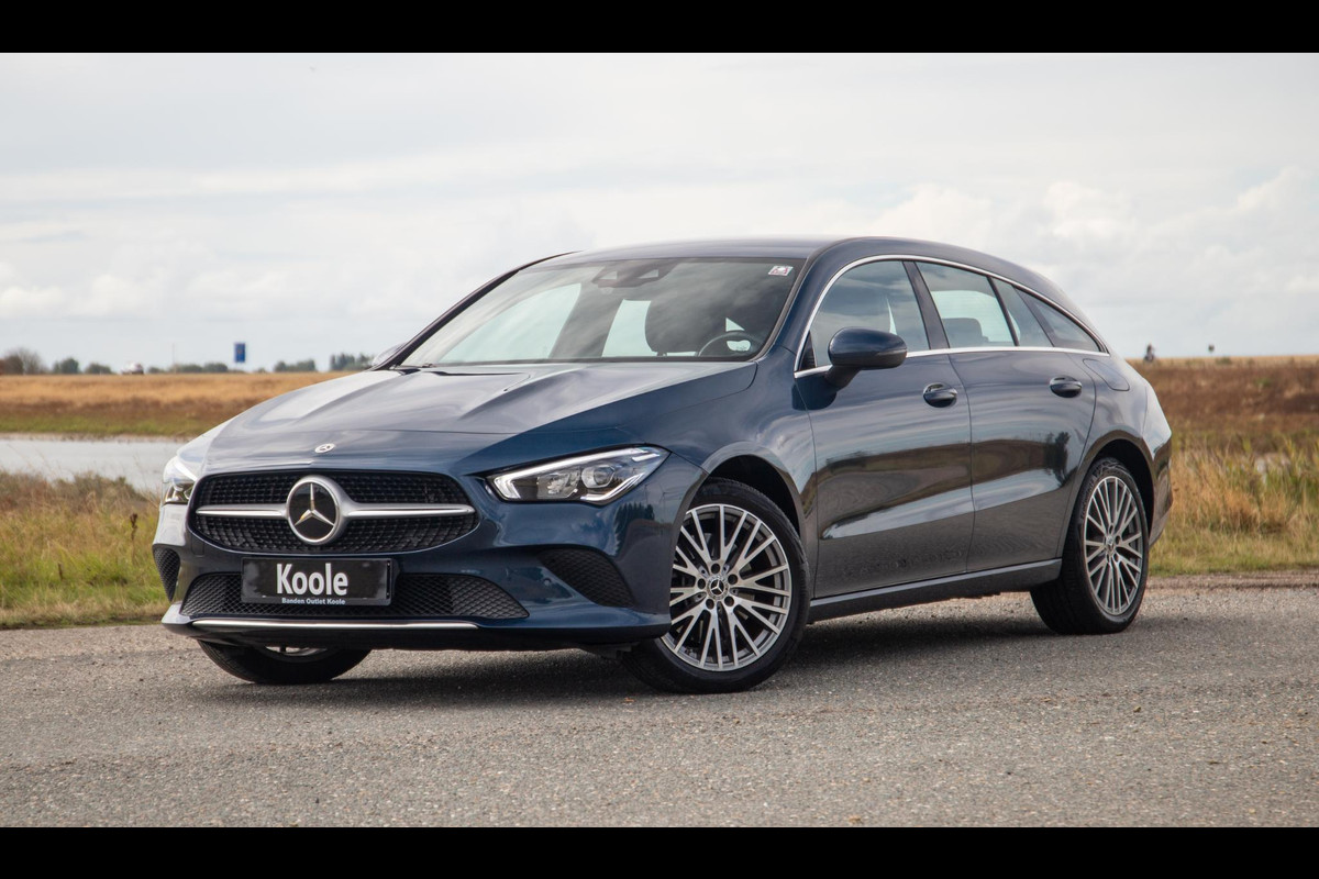 Mercedes-Benz CLA-Klasse Shooting Brake 250 e Business Solution CARPLAY / TREKHAAK / AMBIENT LIGHTING / CAMERA