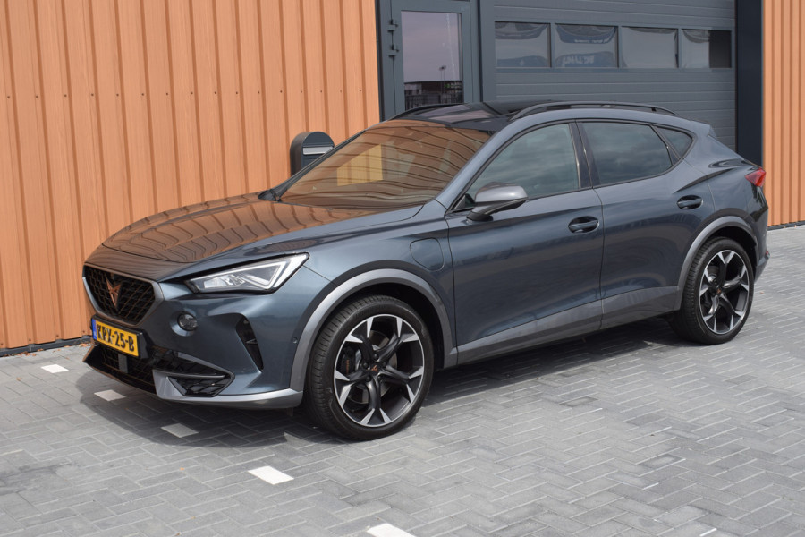 CUPRA Formentor 1.4 e-Hybrid 245pk VZ Copper Edition | Pano | Leer | 360 camera