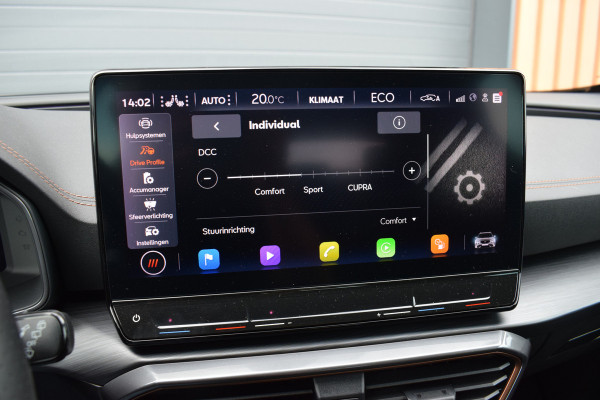 CUPRA Formentor 1.4 e-Hybrid 245pk VZ Copper Edition | Pano | Leer | 360 camera