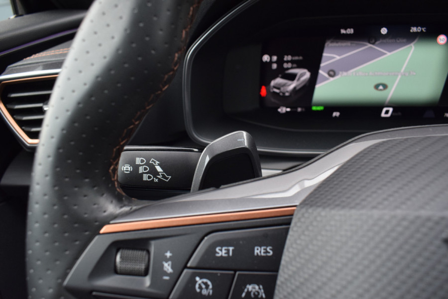 CUPRA Formentor 1.4 e-Hybrid 245pk VZ Copper Edition | Pano | Leer | 360 camera
