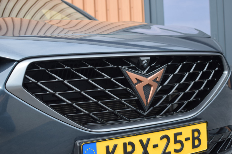 CUPRA Formentor 1.4 e-Hybrid 245pk VZ Copper Edition | Pano | Leer | 360 camera