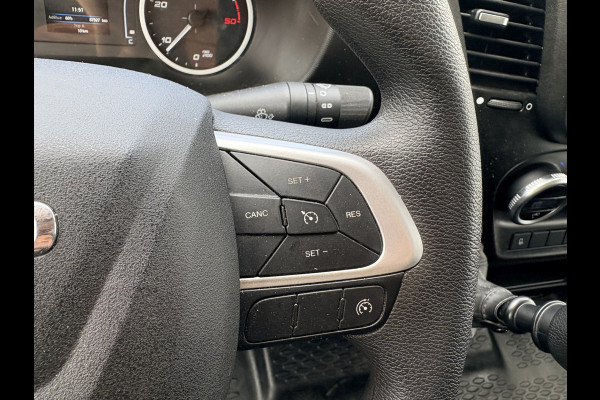 Iveco Daily 35C16 3.0 160PK Bakwagen Laadklep Zijdeur Camera Climate Control Bluetooth Meubelbak Koffer