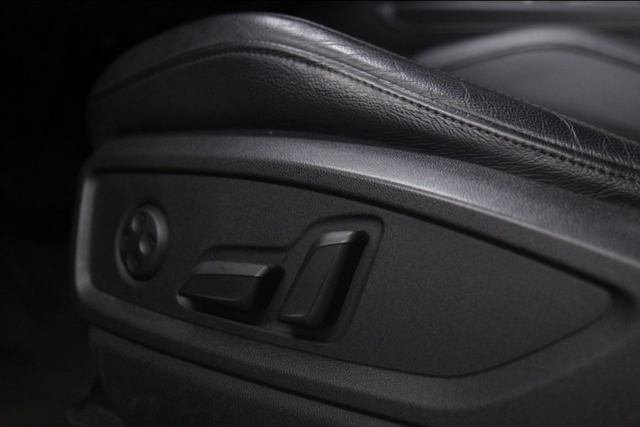 Audi Q5 55 TFSI e quattro Competition /PANO/SFEER/MEM/CAM/ACC/VOL