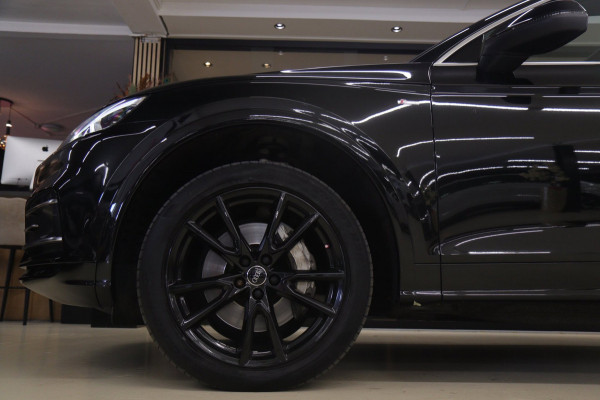 Audi Q5 55 TFSI e quattro Competition /PANO/SFEER/MEM/CAM/ACC/VOL