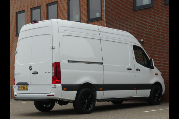 Mercedes-Benz Sprinter 317 CDI L2H2 LED/Camera/Geveerde stoel/Navigatie Nieuw model