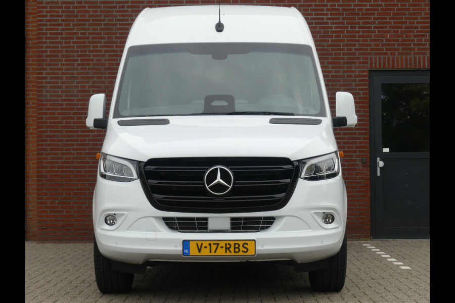 Mercedes-Benz Sprinter 317 CDI L2H2 LED/Camera/Geveerde stoel/Navigatie Nieuw model