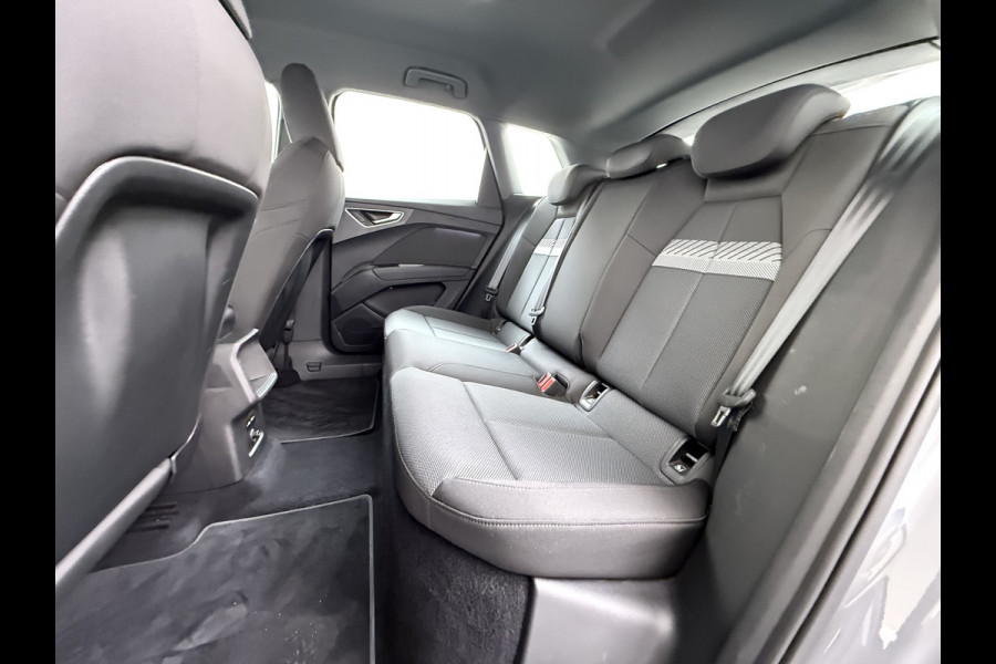 Audi Q4 e-tron 35 Launch Edition Sport Advanced SOH 92% Sportstoelen+Verwarmd Apple Carplay Android Auto Navi Ecc Pdc Cruise Control Elek.Achterklep Isofix Matrix-Led Lmv DAB Bluetooth Keyless 1e Eigenaar Origineel Nederlandse Auto