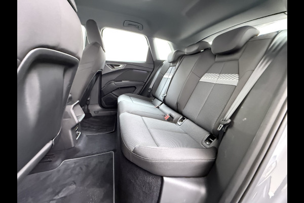 Audi Q4 e-tron 35 Launch Edition Sport Advanced SOH 92% Sportstoelen+Verwarmd Apple Carplay Android Auto Navi Ecc Pdc Cruise Control Elek.Achterklep Isofix Matrix-Led Lmv DAB Bluetooth Keyless 1e Eigenaar Origineel Nederlandse Auto