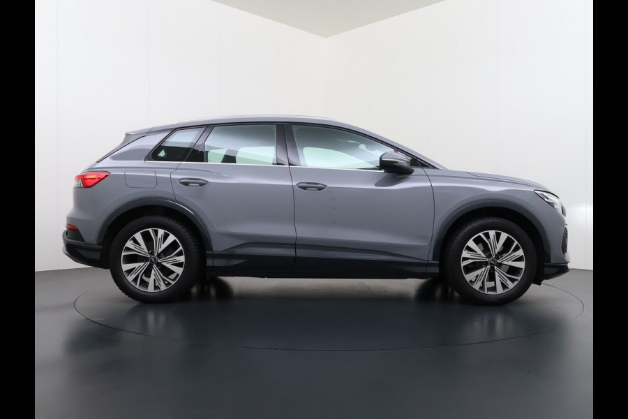 Audi Q4 e-tron 35 Launch Edition Sport Advanced SOH 92% Sportstoelen+Verwarmd Apple Carplay Android Auto Navi Ecc Pdc Cruise Control Elek.Achterklep Isofix Matrix-Led Lmv DAB Bluetooth Keyless 1e Eigenaar Origineel Nederlandse Auto
