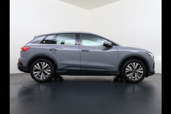Audi Q4 e-tron 35 Launch Edition Sport Advanced SOH 92% Sportstoelen+Verwarmd Apple Carplay Android Auto Navi Ecc Pdc Cruise Control Elek.Achterklep Isofix Matrix-Led Lmv DAB Bluetooth Keyless 1e Eigenaar Origineel Nederlandse Auto