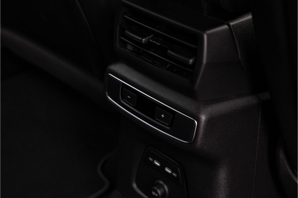 Audi Q4 e-tron 40 Launch edition S Competition 77 kWh RS-Stoelen, SONOS, Adapt. cruise