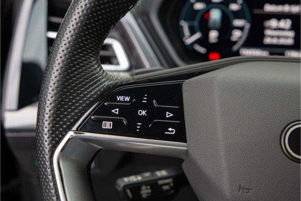 Audi Q4 e-tron 40 Launch edition S Competition 77 kWh RS-Stoelen, SONOS, Adapt. cruise