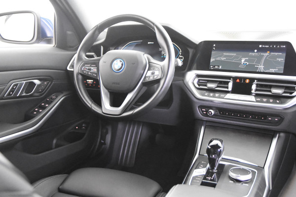 BMW 3 Serie 320 e Touring *1ste Eigenaar*Leer*Stoelverwarming*Navigatie*PDC*