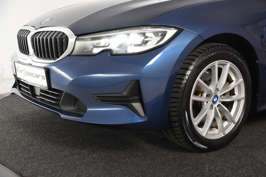 BMW 3 Serie 320 e Touring *1ste Eigenaar*Leer*Stoelverwarming*Navigatie*PDC*